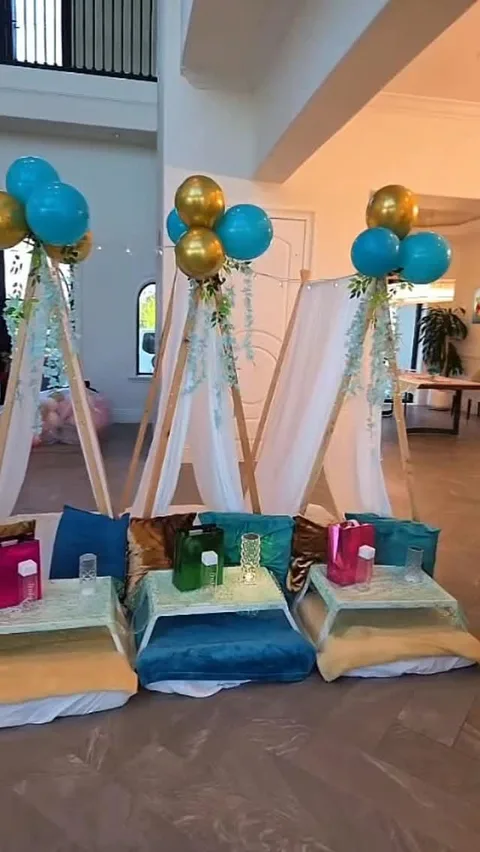 Aqua & gold sleepover — preview from Slumberr’s Facebook reel