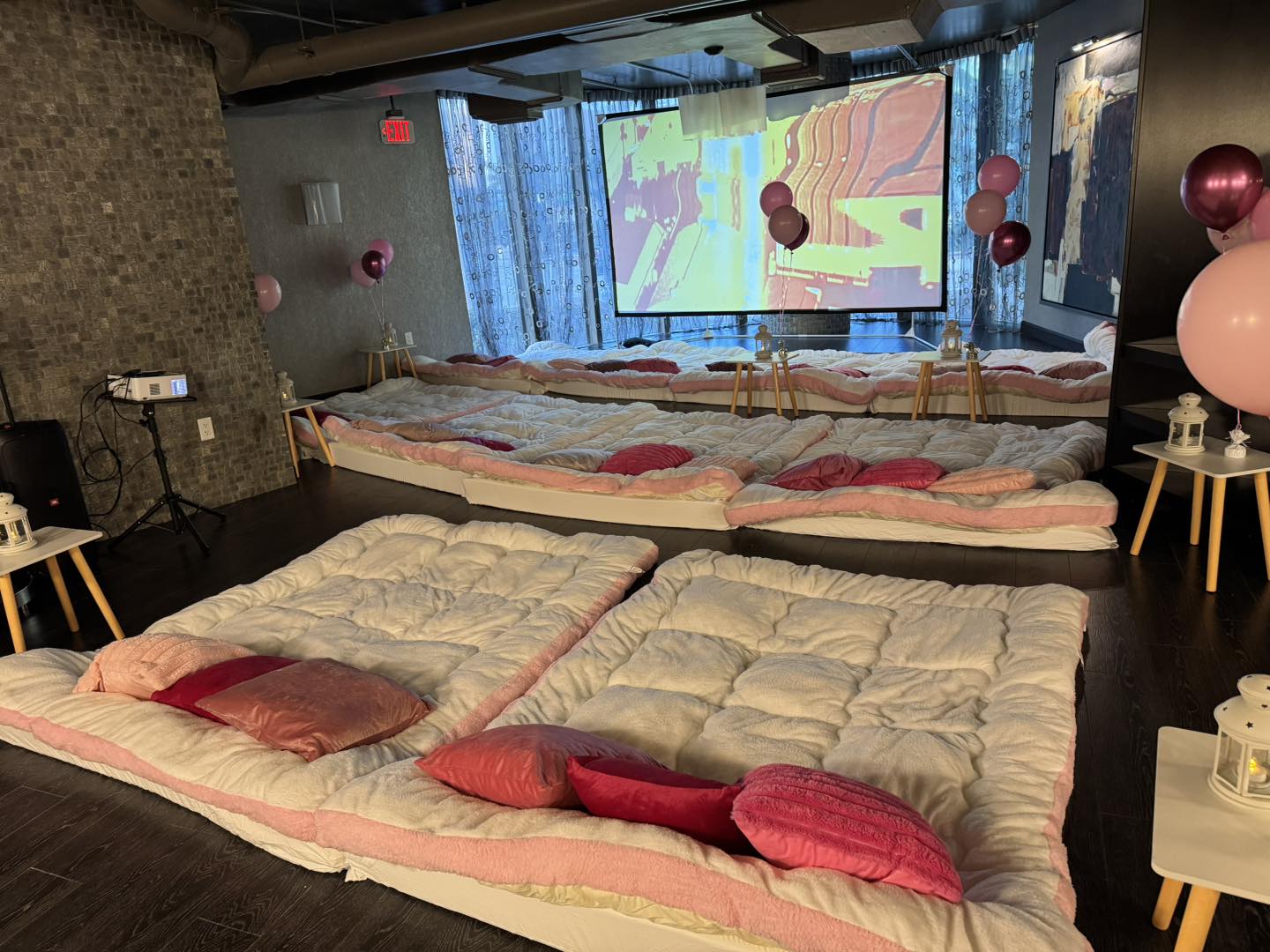 Outdoor Projector, Inflatable Screen and Speaker Rental | Outdoor Movie Night - Image 10